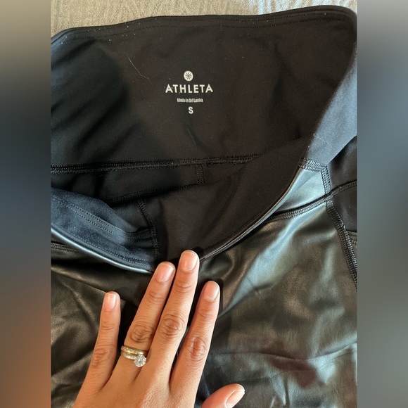 Athleta - Picture 2 of 3